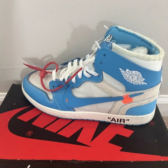 Jordan 1 off white unc - Picture 2 of 6